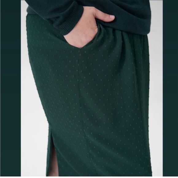 Universal Standard Green Swiss Dot Slit Midi Skirt - Picture 2 of 11